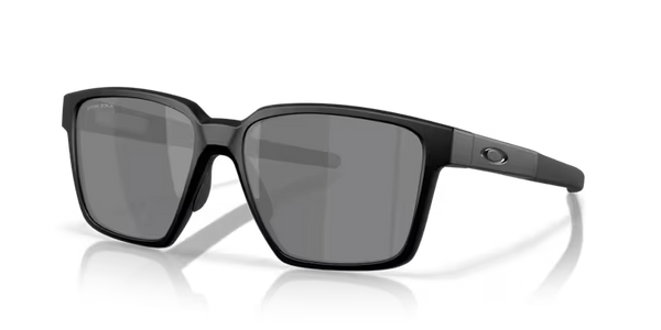 Koop de Oakley Actuator SQ Matte Black Prizm Black veilig en snel bij Revert 95 online of kom hem passen in de winkel in Haarlem.