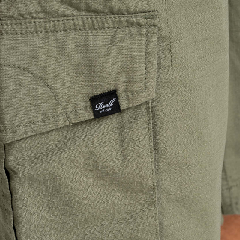 Bestel de Reell Denim New Cargo Short Greyish Green snel, gemakkelijk en veilig bij Revert 95. Check onze website voor de gehele Reell Denim collectie of kom gezellig langs bij onze winkel in Haarlem.