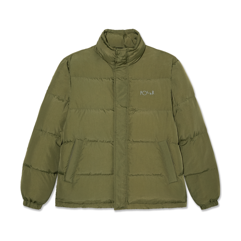 Shop de Polar Skate Co Basic Puffer in Black of Army Green snel en veilig online bij Revert 95 of kom gezellig langs in de winkel in Haarlem.