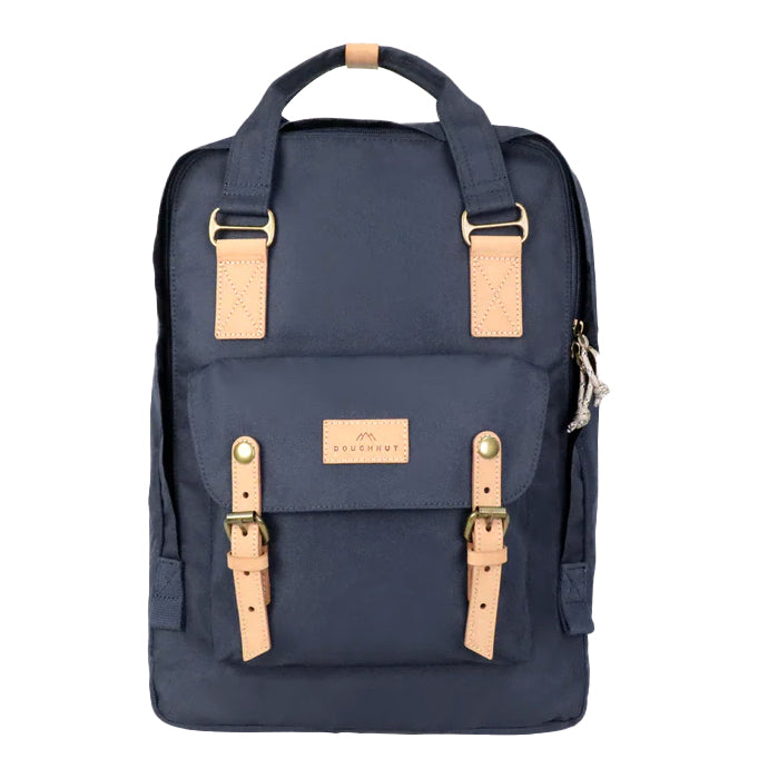 Bestel de Doughnut Macaroon Large Reborn Backpack navy snel, gemakkelijk en veilig bij Revert 95. Check onze website voor de gehele Doughnut collectie of kom gezellig langs bij onze winkel in Haarlem.