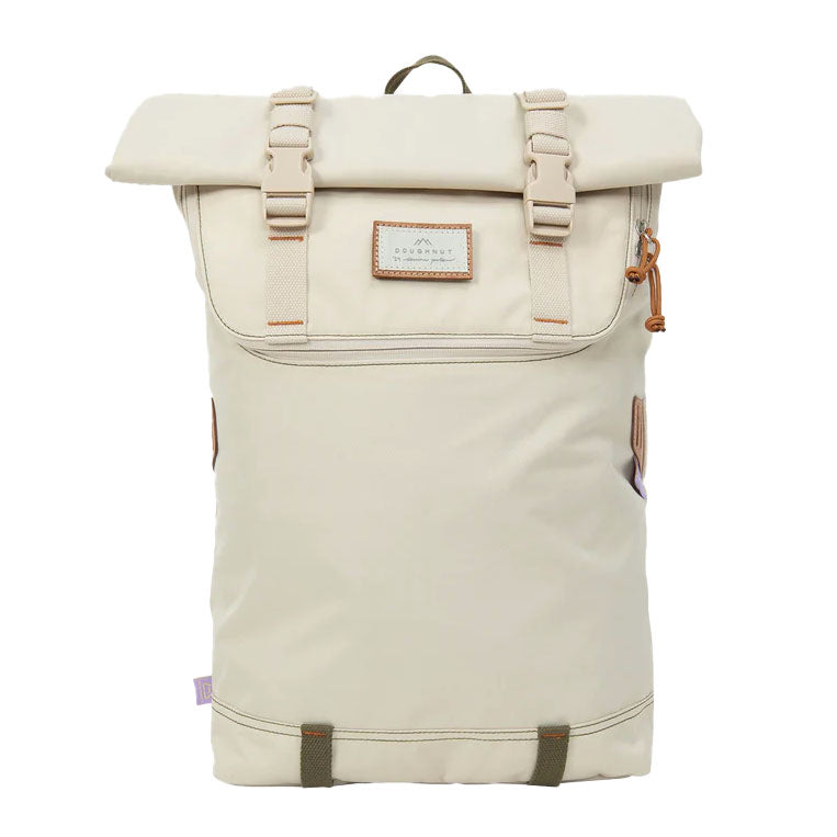 Bestel de Doughnut Christopher Denise Peter Series Rolltop Backpack Stone snel, veilig en gemakkelijk bij Revert 95. Check de gehele Doughnut collectie op onze site, of kom gezellig langs bij onze winkel in Haarlem.