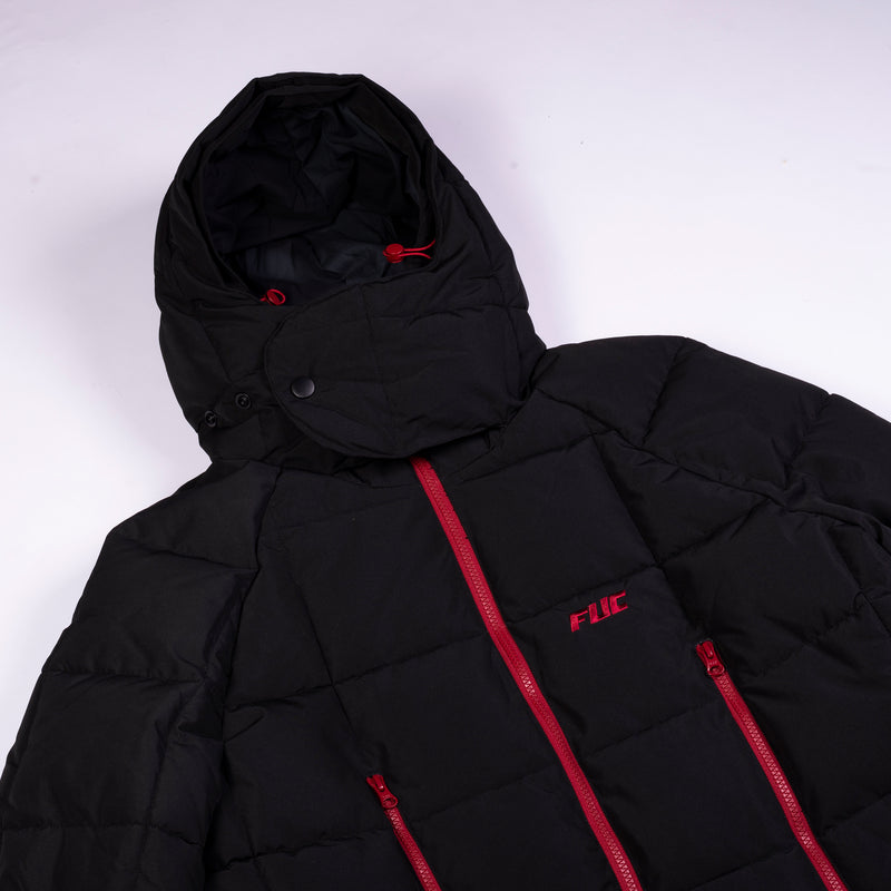 Shop de Fack Up Clothing FUC Blocked Puffer Black veilig en snel online bij Revert 95 of kom gezellig langs in de winkel in Haarlem.